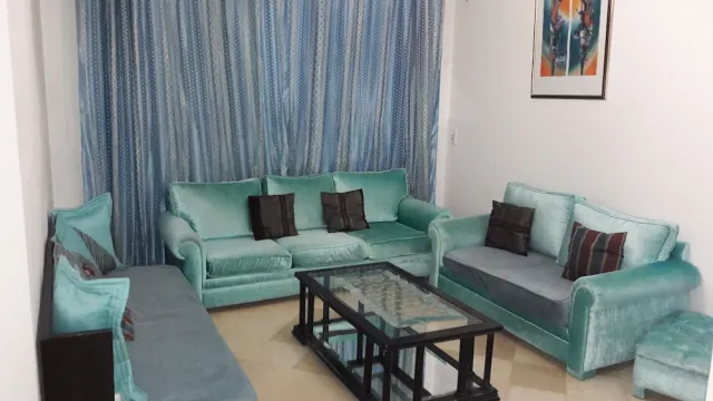 Bilder från hotellet Spacious Very Modern Apartment Richly Furnished - nummer 1 av 19