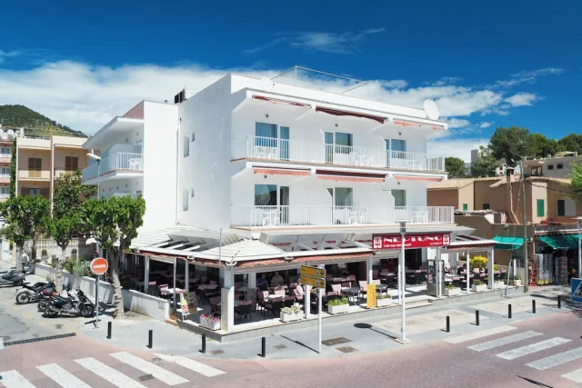 Bilder från hotellet Hostal Neptuno - nummer 1 av 32