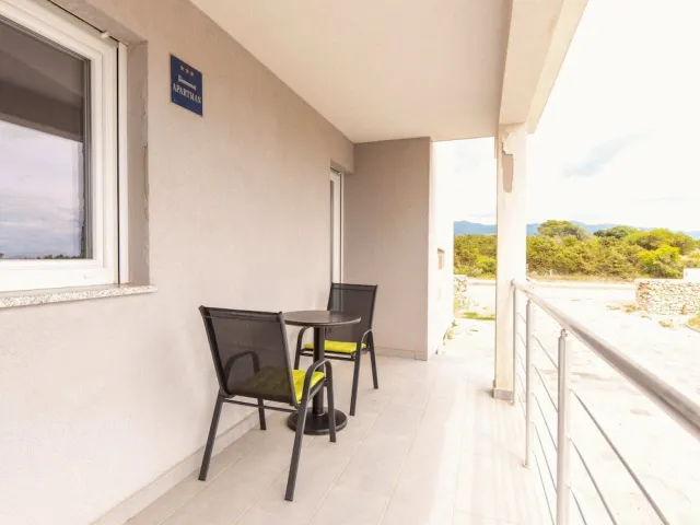 Bilder från hotellet Apartment in Novalja Near Sea Beach - nummer 1 av 10