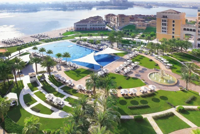 Bilder från hotellet The Ritz-Carlton Abu Dhabi, Grand Canal - nummer 1 av 100