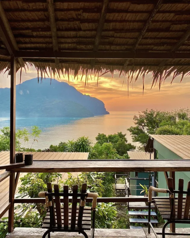 Bilder från hotellet Phi Phi Sea Sky Resort - nummer 1 av 32