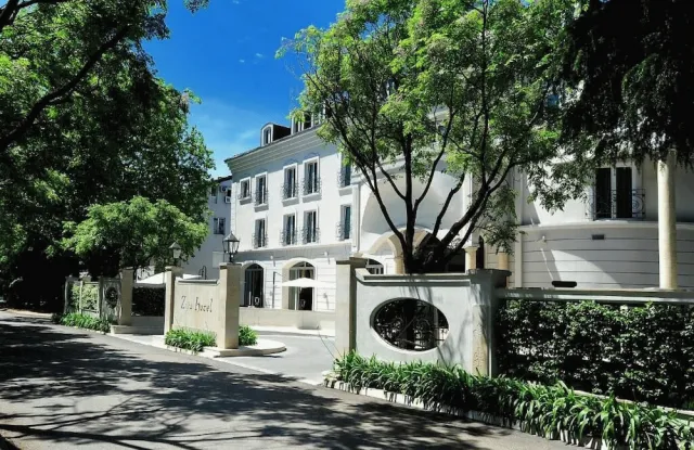 Bilder från hotellet Hotel Ziya - nummer 1 av 10