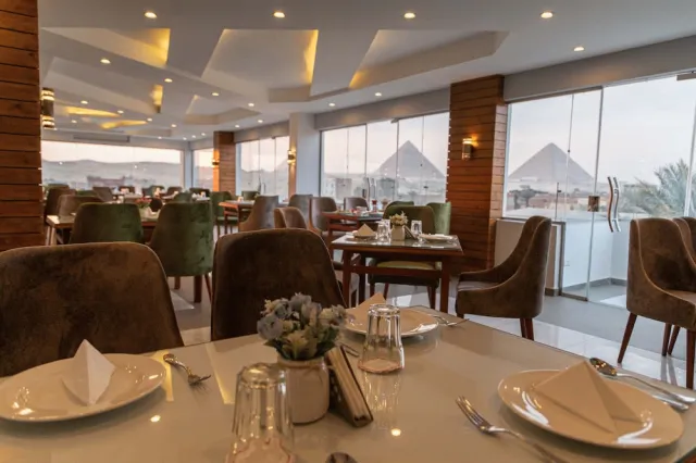 Bilder från hotellet Nine Pyramids View Hotel - nummer 1 av 100