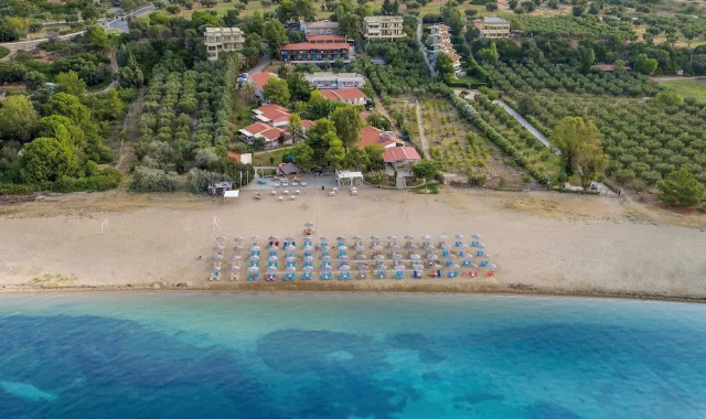 Bilder från hotellet Coral Blue Beach Hotel - nummer 1 av 100