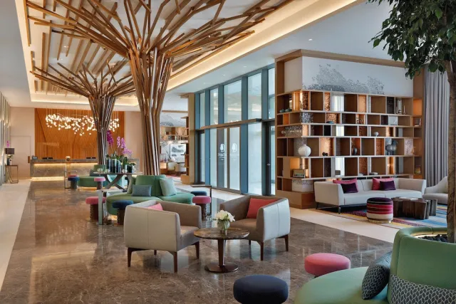 Bilder från hotellet DoubleTree by Hilton Sharjah Waterfront Hotel & Residences - nummer 1 av 75