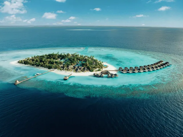 Bilder från hotellet Nova Maldives - nummer 1 av 61