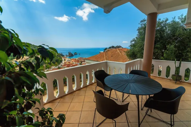 Bilder från hotellet Evgenias sea view apartments - nummer 1 av 49