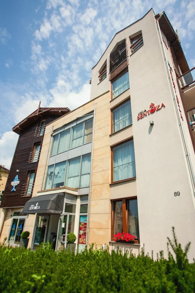 Bilder från hotellet Villa Sentoza - nummer 1 av 43