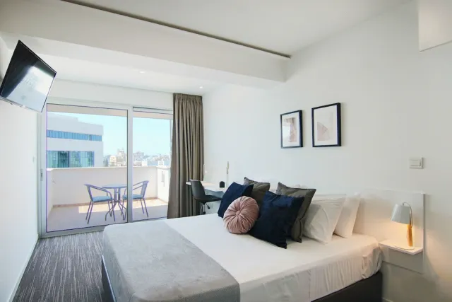 Bilder från hotellet Phaedrus Living Luxury Suite Nicosia 505 - nummer 1 av 10