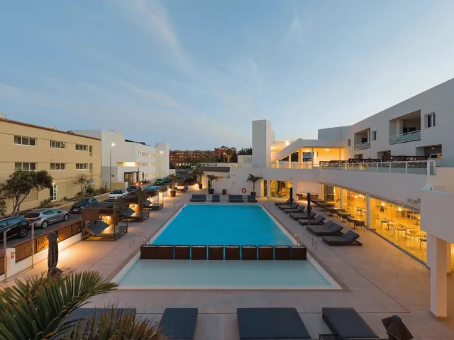 Bilder från hotellet R2 Higos Beach Apartments - nummer 1 av 100