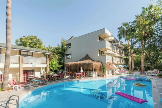 Bilder från hotellet Tropic Beach Club Side - nummer 1 av 10
