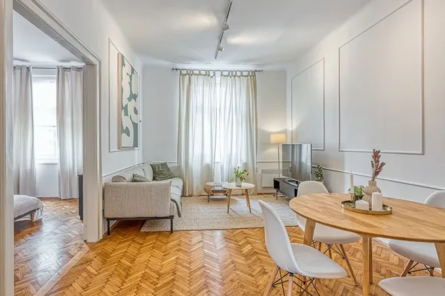 Bilder från hotellet Spacious Apartment In Heart Of Zagreb - nummer 1 av 10