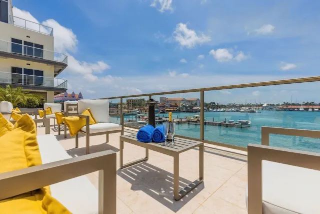 Bilder från hotellet Harbour House - nummer 1 av 97