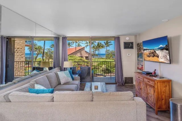 Bilder från hotellet Sunny and Soothing Oceanfront Vistas - nummer 1 av 52