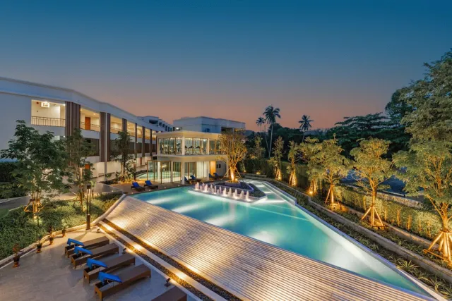 Bilder från hotellet Bella Nara Phuket Naiyang Beach - nummer 1 av 92
