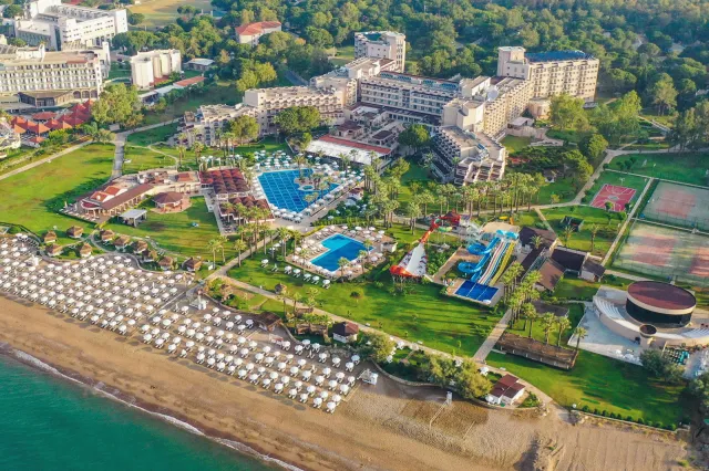 Bilder från hotellet Crystal Tat Beach - nummer 1 av 23
