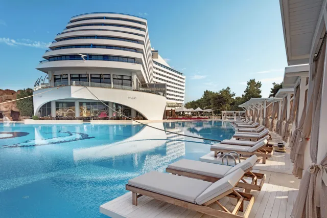 Bilder från hotellet Titanic Deluxe Lara - nummer 1 av 27