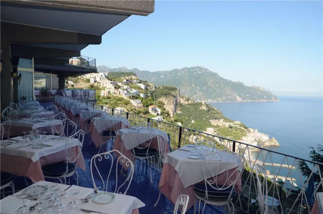 Bilder från hotellet Grand Hotel Excelsior Amalfi - nummer 1 av 23