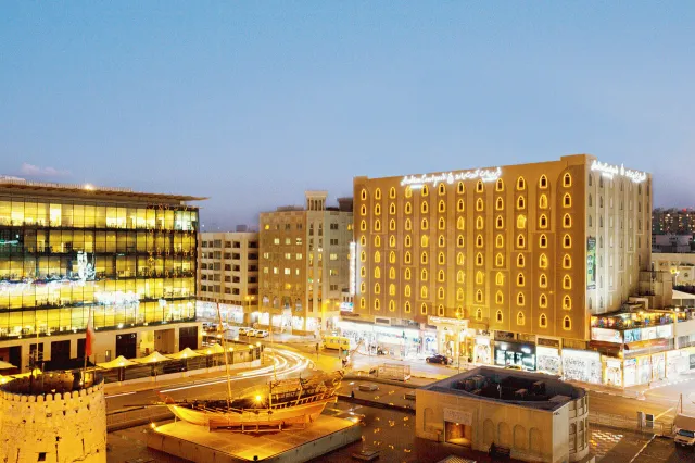 Bilder från hotellet Arabian Courtyard - nummer 1 av 18