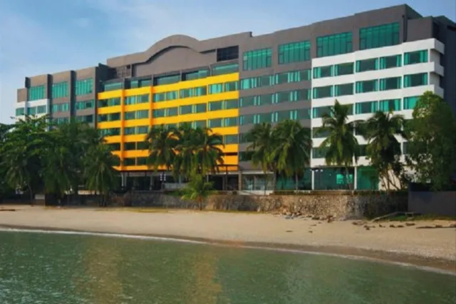 Bilder från hotellet Mercure Penang Beach (ex Four Points by Sheraton P - nummer 1 av 7