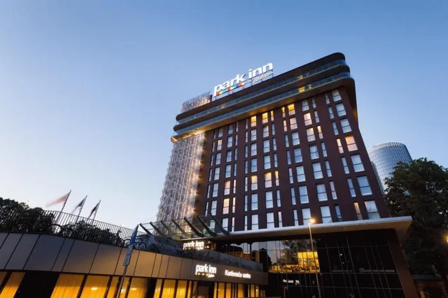 Bilder från hotellet Park Inn by Radisson Riga Valdemara - nummer 1 av 109