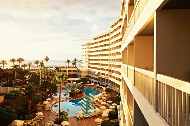 Bilder från hotellet Palm Beach Tenerife - nummer 1 av 35