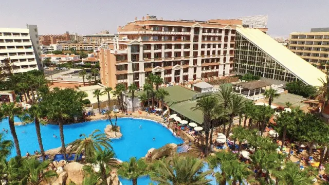 Bilder från hotellet Playacapricho Hotel - nummer 1 av 3