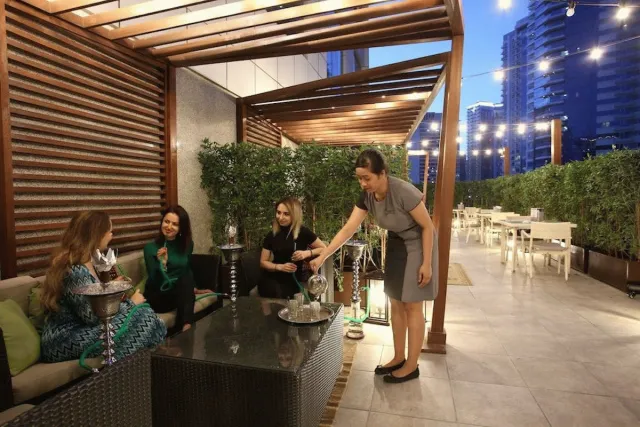 Bilder från hotellet Ramada by Wyndham Dubai Barsha Heights - nummer 1 av 10