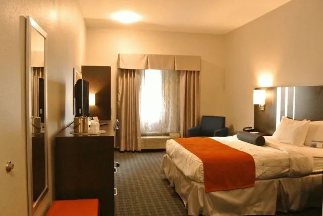 Bilder från hotellet GuestHouse Inn & Suites Lexington - nummer 1 av 10