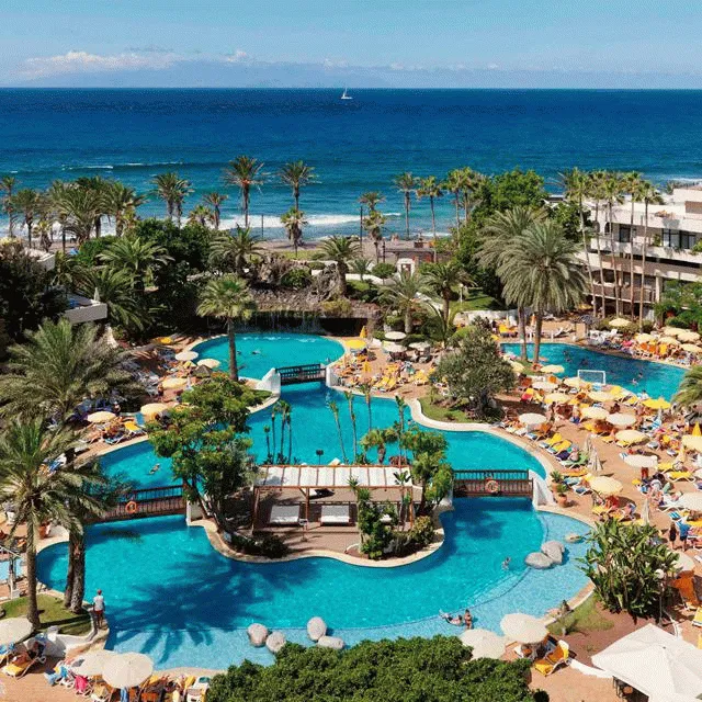 Bilder från hotellet Hotel H10 Conquistador - extra rum - nummer 1 av 25