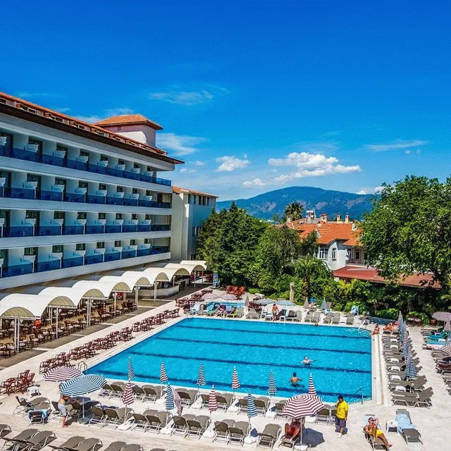 Bilder från hotellet L'Etoile Beach Hotel - nummer 1 av 13