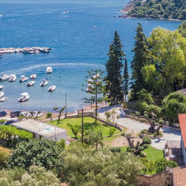 Bilder från hotellet Eptanisos Beachfront Suites - nummer 1 av 16