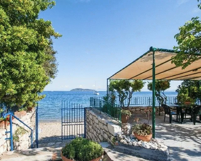 Bilder från hotellet Roula Beach Apartments - nummer 1 av 8