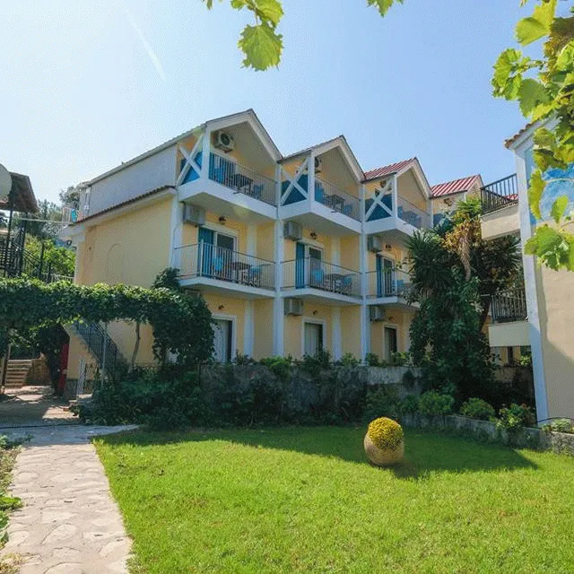 Bilder från hotellet Studio's Timotheos - nummer 1 av 10
