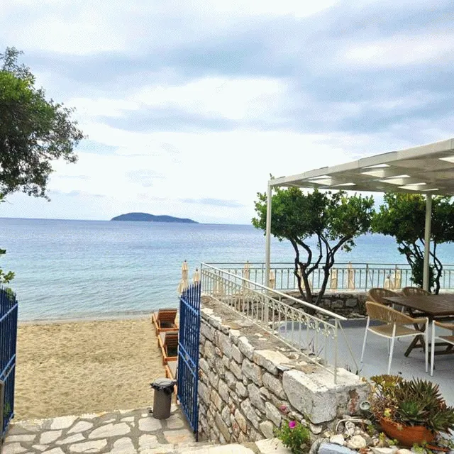 Bilder från hotellet Roula Beach Apartments - nummer 1 av 8