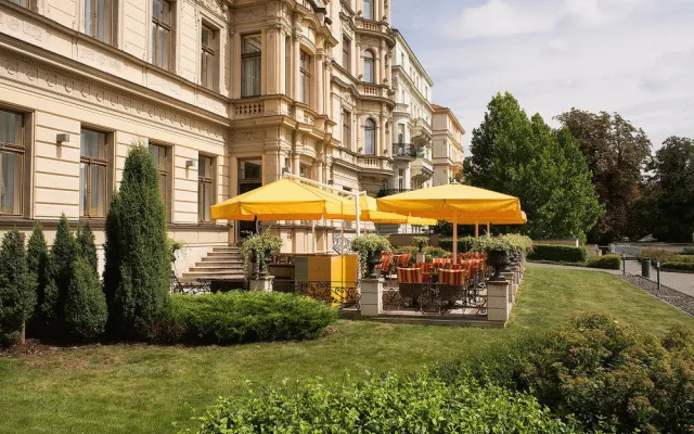 Bilder från hotellet Hotel Golf Prague - nummer 1 av 57