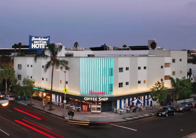 Bilder från hotellet Beverly Laurel Motor Hotel - nummer 1 av 33