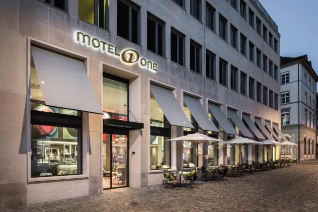 Bilder från hotellet Hotel Motel One Basel - nummer 1 av 10