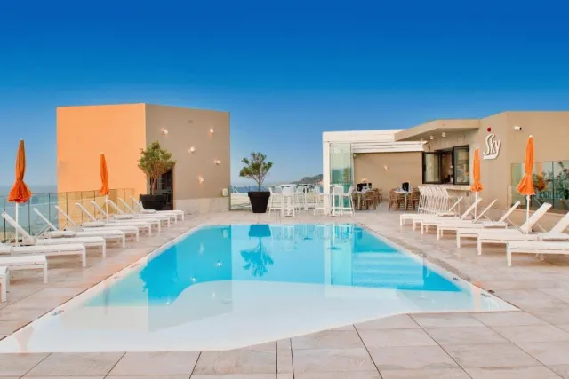 Bilder från hotellet Luna Holiday Complex - nummer 1 av 7