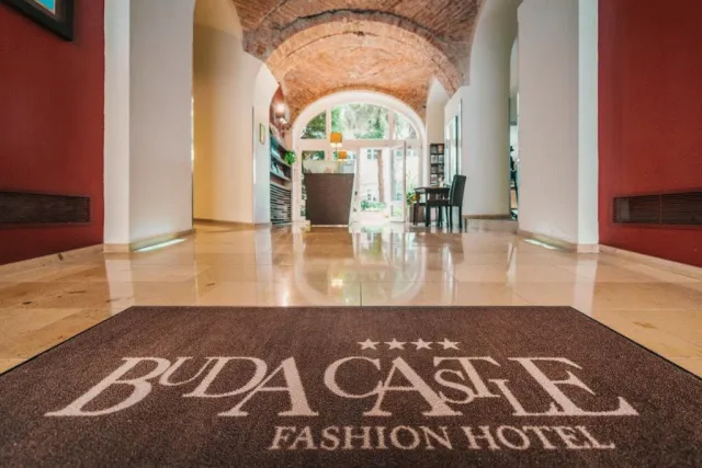Bilder från hotellet Buda Castle Fashion Hotel - nummer 1 av 14