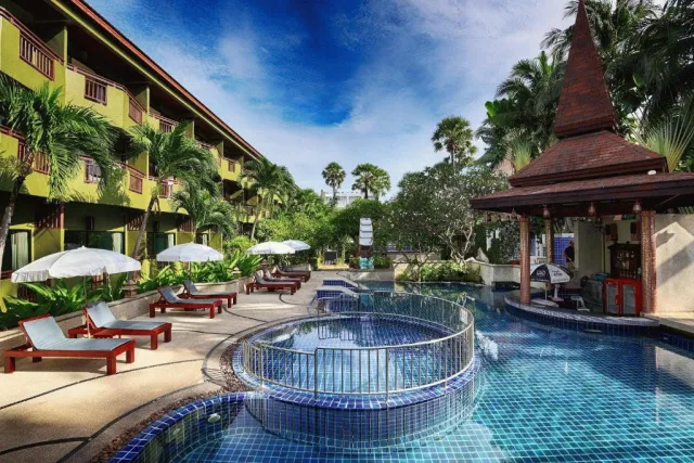Bilder från hotellet Phuket Island View Resort - nummer 1 av 11