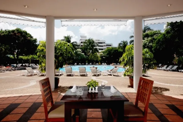 Bilder från hotellet Patong Resort Hotel - nummer 1 av 7