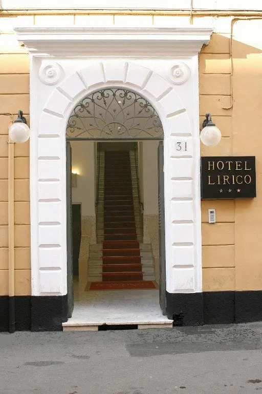 Bilder från hotellet Hotel Lirico - nummer 1 av 7