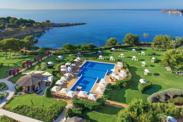 Bilder från hotellet The St. Regis Mardavall Mallorca Resort - nummer 1 av 13