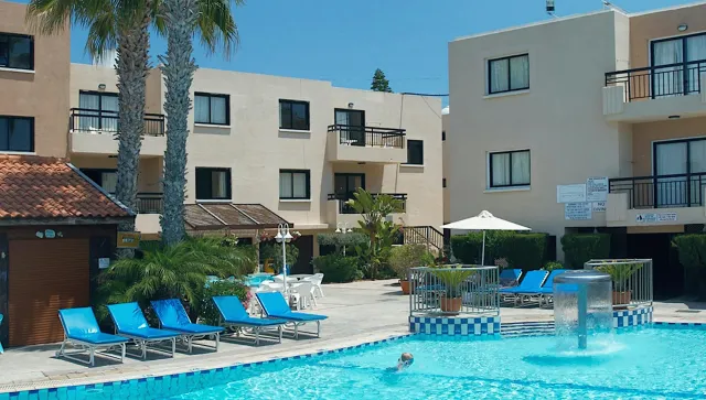 Bilder från hotellet Senator - nummer 1 av 15