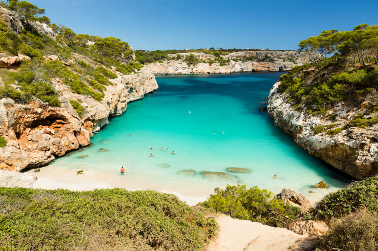 Cala des Moro er en av Mallorcas mange, vakre strender