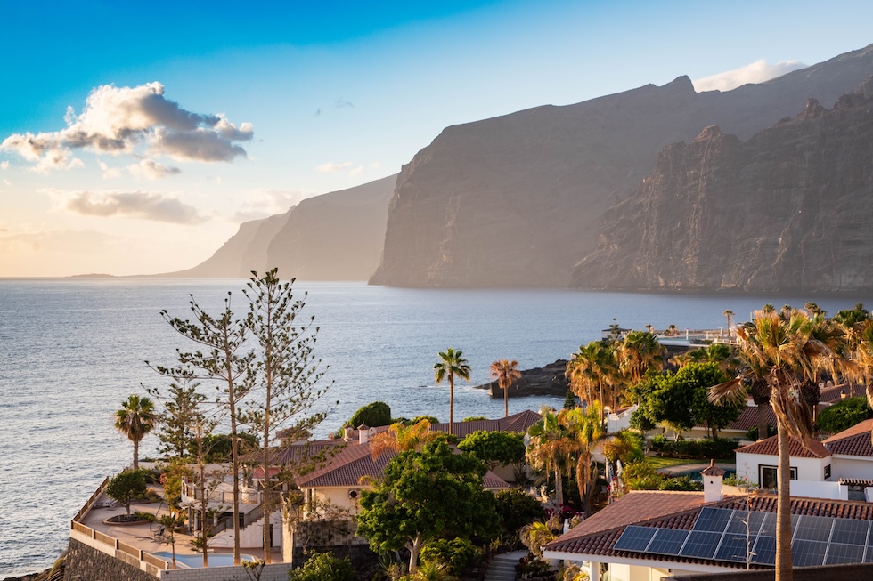 Vakker utsikt ved Los Gigantes på norvest-kysten av Tenerife