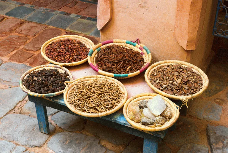 Man kan hitta massa spännande kryddor på marknaderna i Agadir 